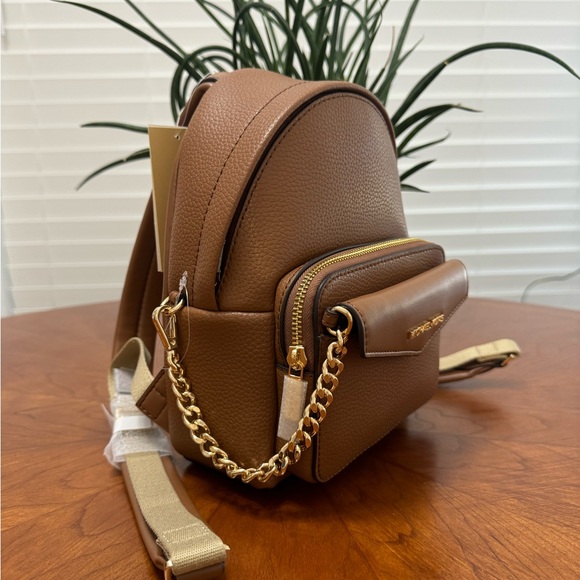 Micheal Kors xs backpack - Picture 2 of 8